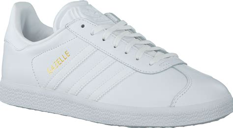 hoe witte adidas wit houden